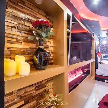 Sensual Spa- Jacuzzi Hammam Terrasse * Νανσύ