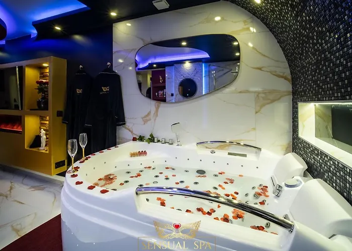 Sensual Spa- Jacuzzi Hammam Terrasse נאנסי